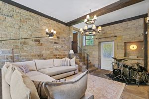 Photo 46- click for photo gallery